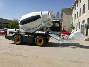 3.5m3 self loading concrete mixer